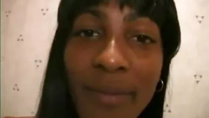 bas porno mature taquinant avec une jeune étudiante tres vieille cochonne