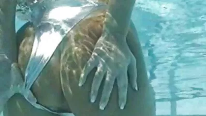 Beau baiser en matures salopes françaises massage avec la salope russe Evelina Darling