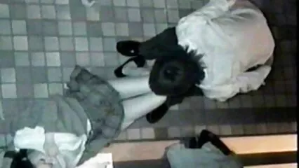Échangistes dans le Sexe en groupe. Vidéos porno incluant Lola Dido, salopes russes télévision