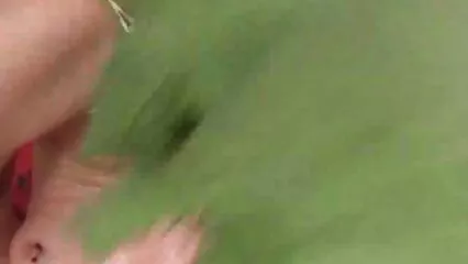 Le mari regarde salopes noire sa femme tricher avec son petit ami, puis se joint
