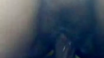 porno devant sa femme, il embrasse vieille tres cochonne le gode.