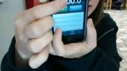 Une salopes arabe femme suce les seins de sa copine puis organise des caresses lesbiennes