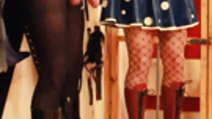 L'homme embrassera la vache. Vidéo Porno salopes portugaises avec Nina North, Kimmie Granger, Leila Severin avec